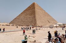 Cairo Tour Full Day Pyramids , Old Museum and Lunch from Hurghada