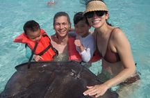 Stingray City and Seven Mile Beach Adventure Tour