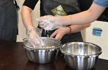 Thai Cooking Class with Market Tour in Sathon Bangkok