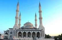 Dubai Half Day City Tour with Blue Mosque Visit