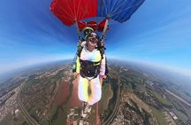 Parachute jump in Boituva with 360o Vision