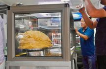 Port Louis: Street Food & City Highlights Walking Tour