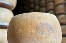 From Reggio Emilia AV Mediopadana to cheese ham balsamic vinegar