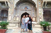 Intro to Incredible India Tour