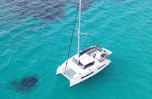 Cagliari : Catamaran excursion with Prosecco toast
