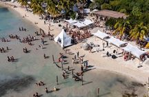 Sunsations Adults Only Catamaran Tour To Isla Mujeres