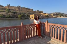 From Delhi: 2-Day Golden Triangle Tour to Agra and Jaipur