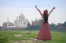 Skip-the-Line Taj Mahal Day Trip from Delhi by Private Car