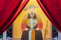 Suwon Fortress and Palace Tour with Optional Food Experience