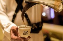 Dubai Desert Escape: Red Dunes Safari, Falcon, Camel & BBQ Dinner