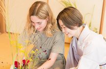 Tokyo Ikebana Wellness Art Experience near Shinjuku