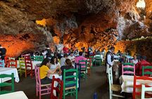 Teotihuacan Pyramids and La Gruta Restaurant