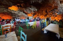 Teotihuacan Pyramids and La Gruta Restaurant