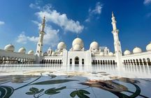Private Abu Dhabi Tour: Grand Mosque, Royal Palace & Free Abaya