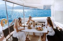 Relaxing Catamaran Cruise from Heraklion to Dia, Dinner & Pick Up