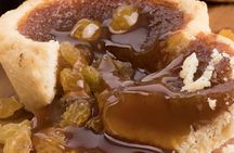 Old Town Toronto Food & History Walk with Market Tastings