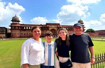 All-Inclusive Taj Mahal, Agra Fort & Fatehpur Sikri Private Tour