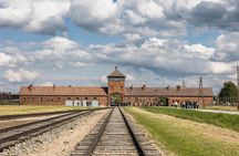 Auschwitz Birkenau Guided Tour from Krakow with Transport