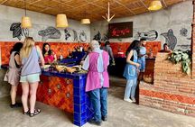 Cooking class with a traditional Oaxacan cook