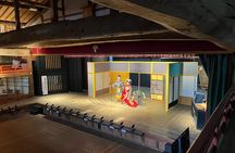 Authentic Kabuki Transformation & Mini Performance at Aioiza Gifu