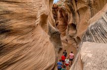 Family Friendly Hike in Famous Willis Creek Slot Canyon