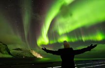Aurora Pursuit: Private Northern Lights Hunt Tour from Reykjavik