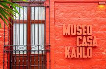 Premium Frida Kahlo Red House and Xochimilco (Small Groups)