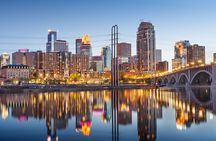 Minneapolis North Loop Food Tour of 6 Local's Favorites Tastings