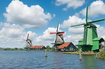 Zaanse Schans Luxury Private Bus Tour + Volendam/Edam (7 guests)