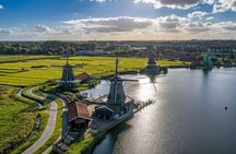 Zaanse Schans Luxury Private Bus Tour + Volendam/Edam (7 guests)