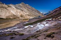 Reservoir Thermal Hill and Picnic Tour from Santiago