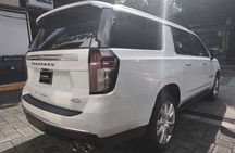 Premium Tour on SUV Suburban to Teotihuacán