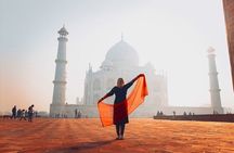 Taj Mahal Tour During Sunrise