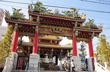 Yokohama Walking Tour Chinatown Temples and Bayside