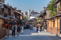 Private Kyoto Sightseeing Tour with Licensed Green-Plate Vehicle