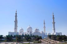  Full-Day Abu Dhabi City Tour in SUV from Dubai with Buffet Lunch