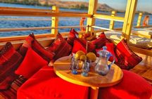 Nile River Lunch or Dinner Cruise in Luxor (private Tour)