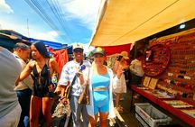 Private Tour to Railway and Floating Markets with Simple Brunch