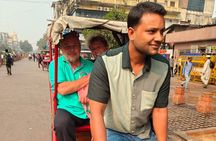 Heritage & Flavors of Delhi: Rickshaw Ride, Spices & Temples