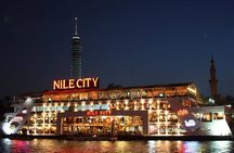 Private Evening Dinner Cruise in Cairo 