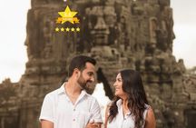 Sunrise at Angkor Wat with Expert Guide & Photographer