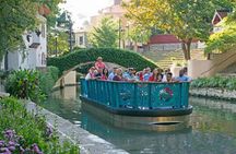 San Antonio Trolley and Go Rio Riverwalk Cruise Combo
