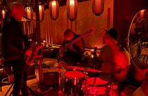 Curated VIP Bar Hopping Experience 