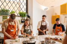 Cook & Dine in Rome: Pizza, Ravioli & Gelato with Unlimited Wine