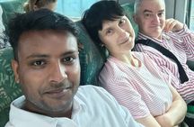 Delhi to Varanasi: Tour to the Sacred Ganga Aarti Ceremony