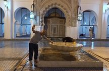 Private group Tour with Professional Local Guide Fes Medina