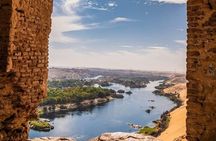 Nile River Lunch or Dinner Cruise in Luxor (private Tour)