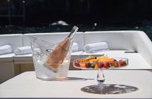 1 hour and 30 minutes Boat Tour