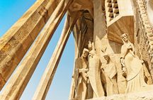 Private Express Early Morning Sagrada Familia Tour