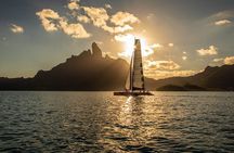 SPORT PRIVATE Catamaran Bora Bora : The Sunset Escape